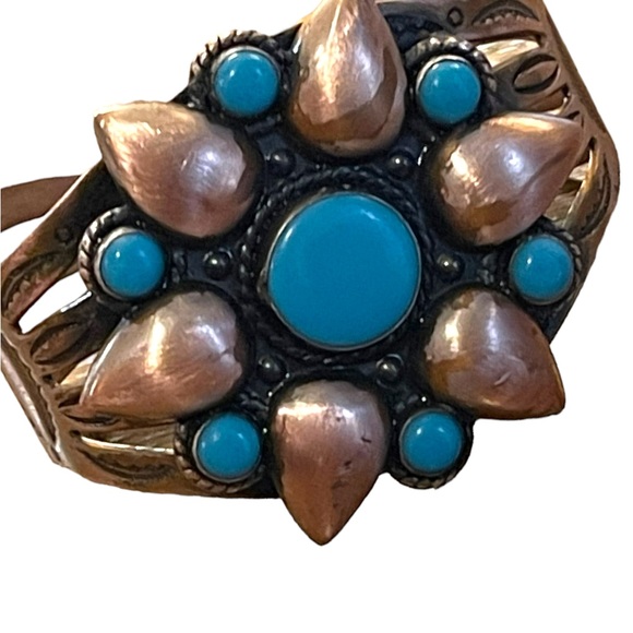 Vintage Bell Trading Post Native Southwestern Copper turquoise Bangle bracelet - Picture 6 of 7